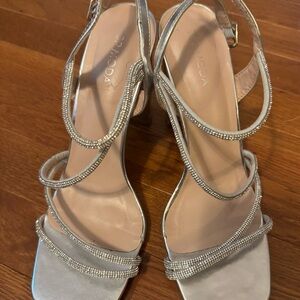 Moda Elegant Silver Strappy Heels